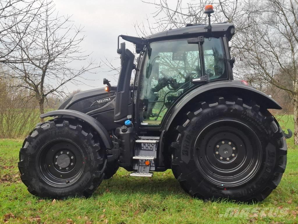 Valtra N175 D الجرارات