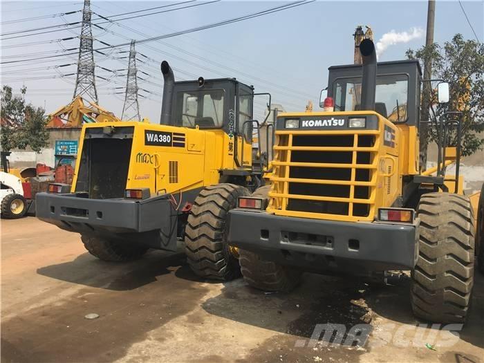 Komatsu WA 380-3 لوادر بعجل
