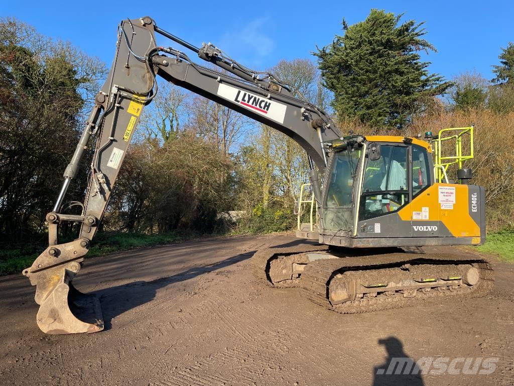 Volvo EC 140 EL حفارات زحافة