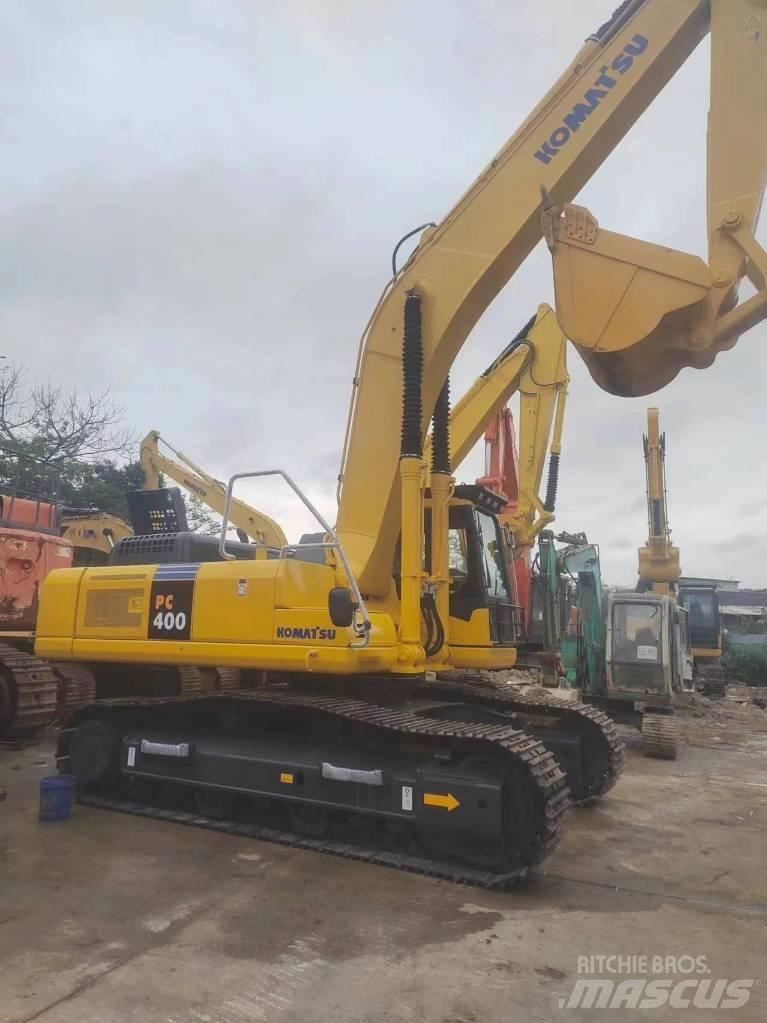 Komatsu PC 400-7 حفارات زحافة