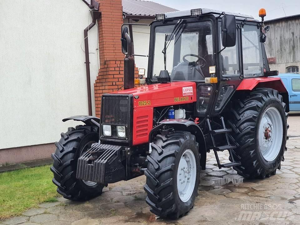 Belarus 1025.2 الجرارات