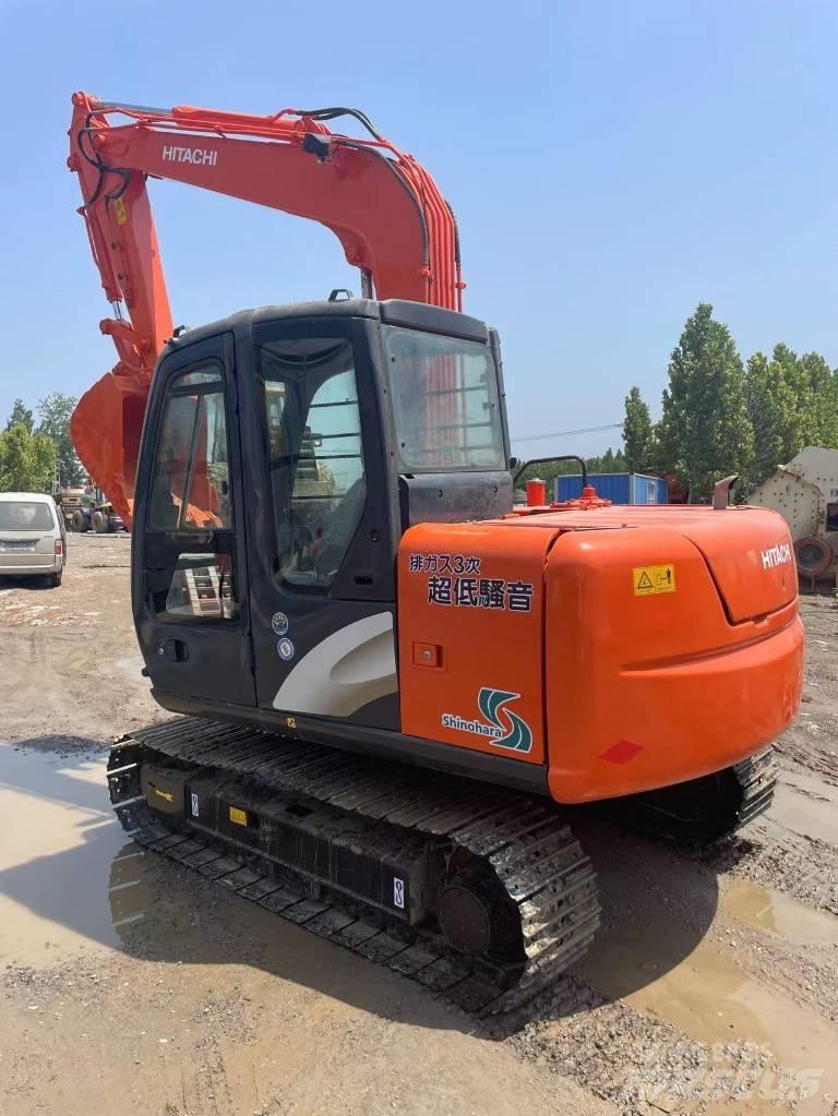 Hitachi ZX70 حفارات زحافة