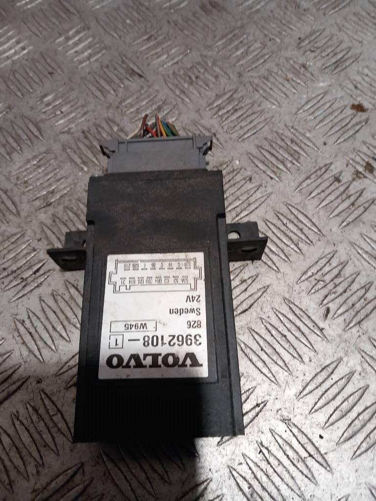Volvo FH 12    3962108 إلكترونيات