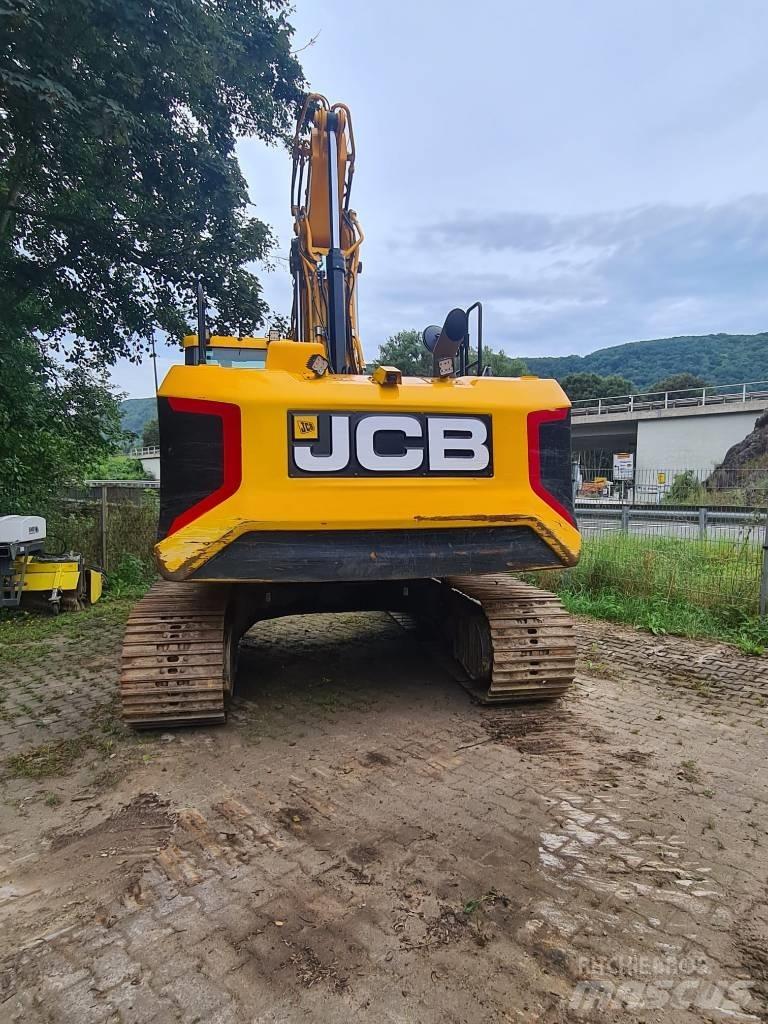 JCB 220X LC حفارات زحافة