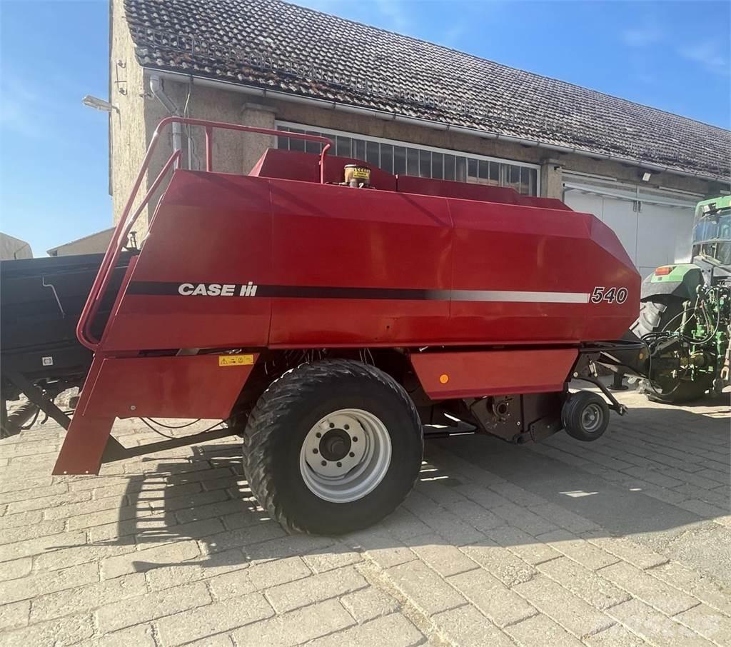 Case IH 540 محزمات مربعة