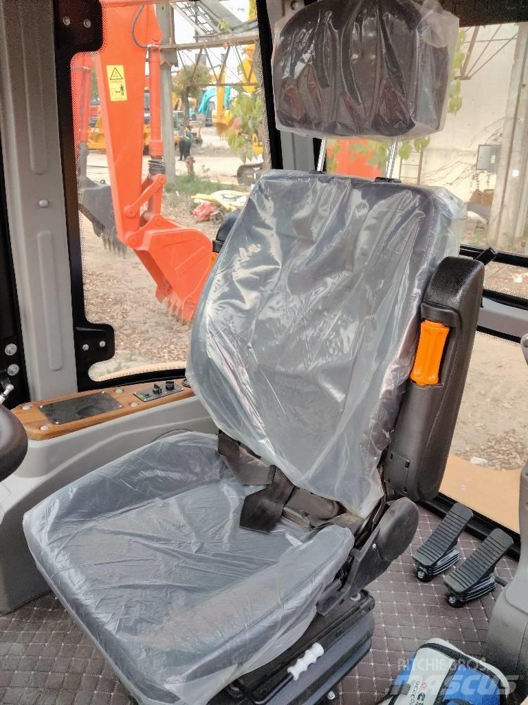 CAT 420F لوادر ذات جرافات عكسية
