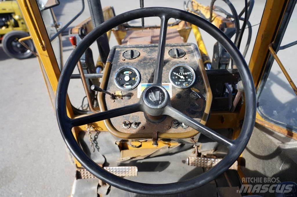 Valmet 502 الجرارات