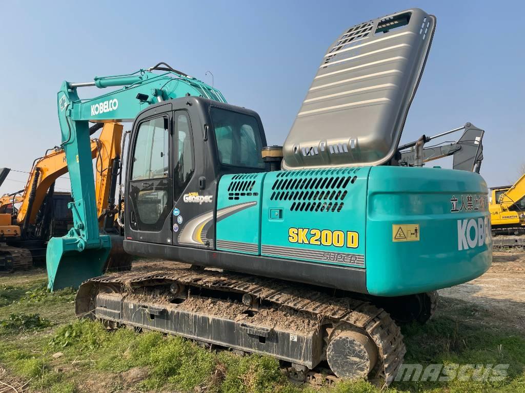Kobelco SK 200 حفارات زحافة
