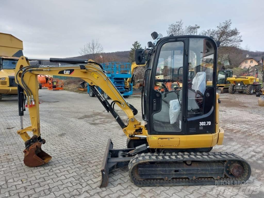 CAT 302.7 D CR حفارات صغيرة أقل من 7 طن (حفارات صغيرة)