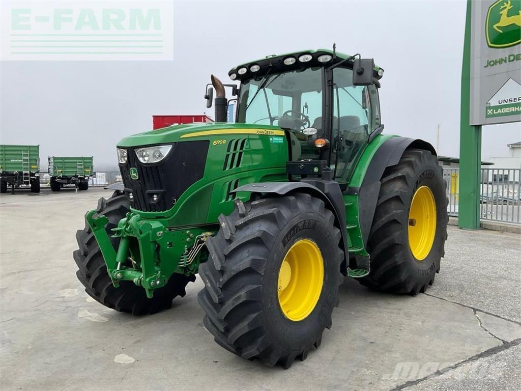 John Deere 6170R الجرارات
