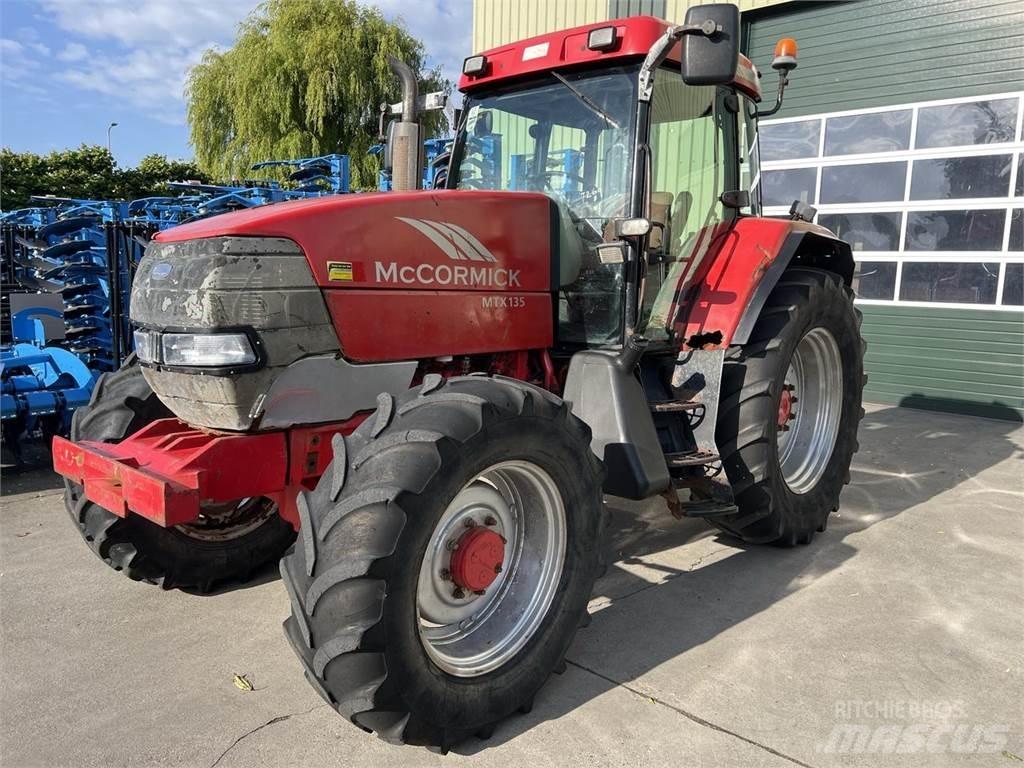 McCormick MTX135 الجرارات