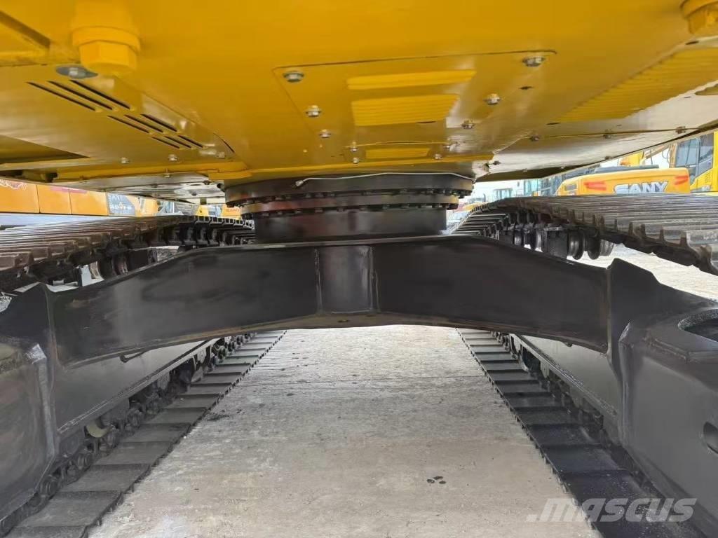 Komatsu 160-7 حفارات زحافة