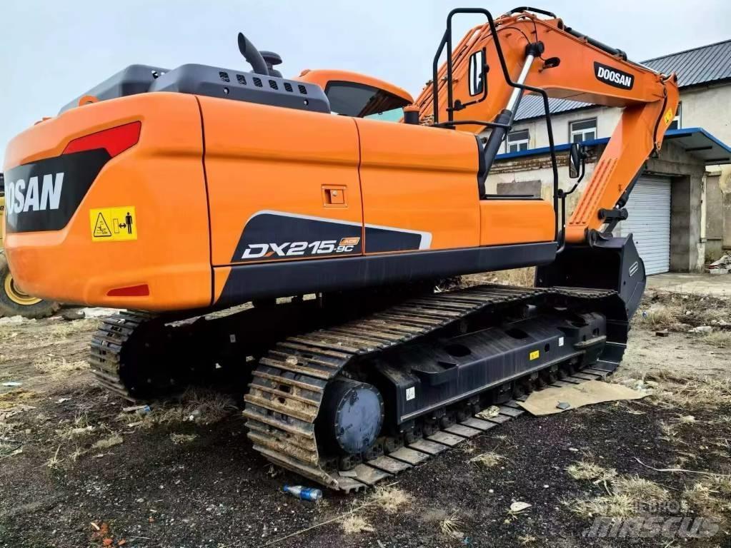 Doosan DX215 حفارات زحافة