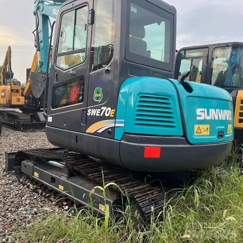 Sunward SWE 70 E حفارات زحافة