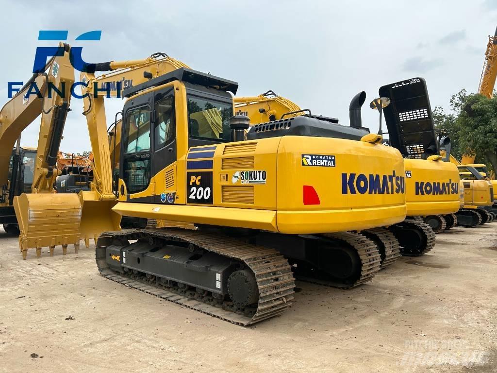 Komatsu PC 200-6 حفارات وسط 7 طن - 12 طن
