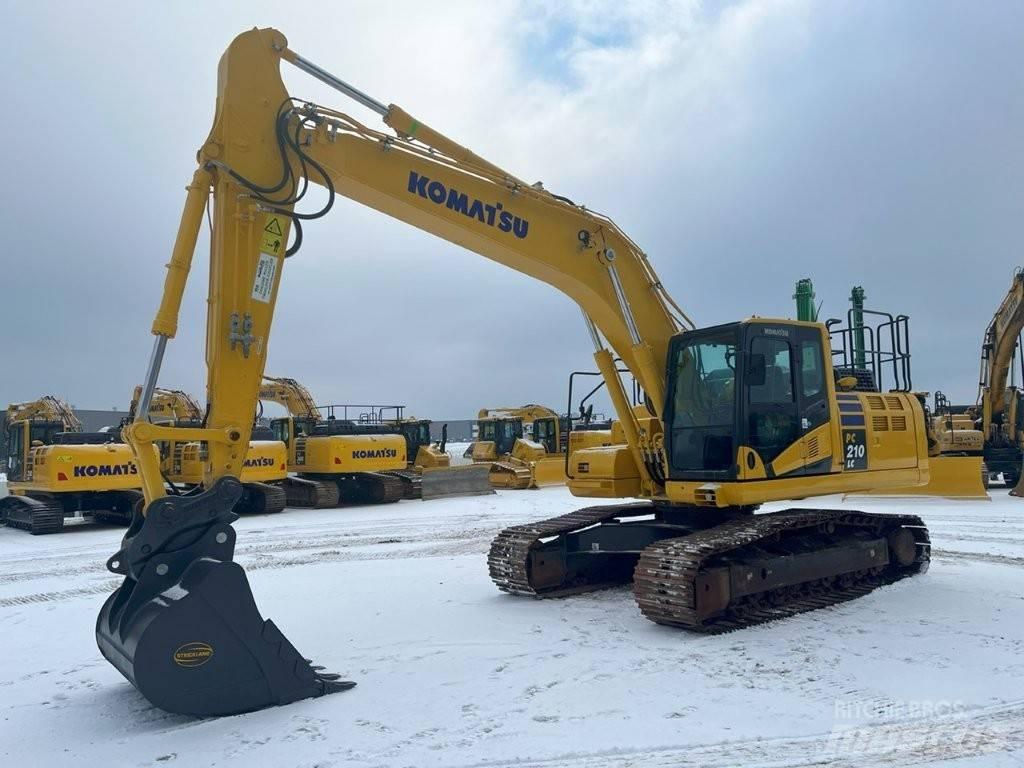 Komatsu PC 210 LC-11 حفارات زحافة