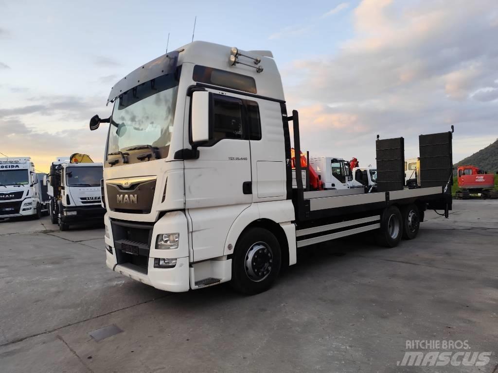 MAN TGX 26.440 شاحنات مسطحة / أوناش