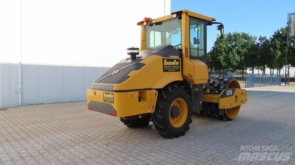 Volvo SD 75 B مداحل أحادية الأسطوانة