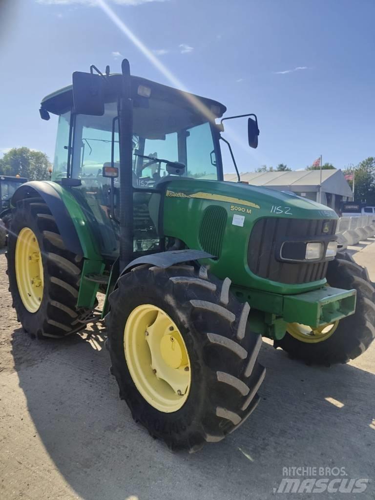 John Deere 5090 M الجرارات