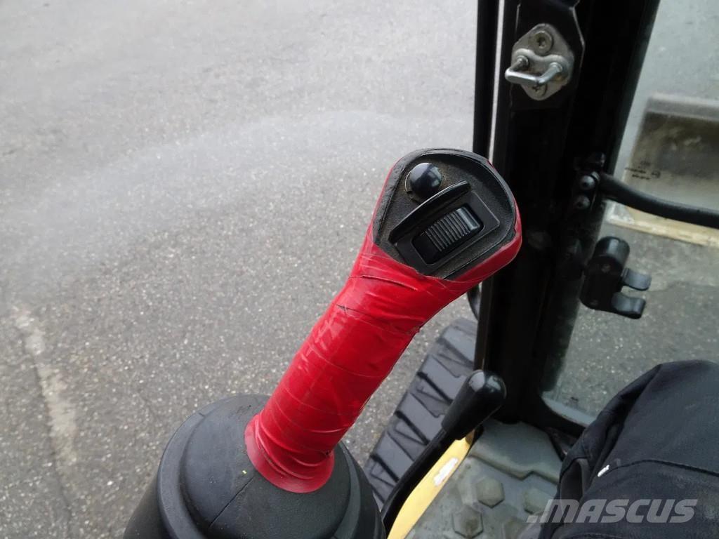 CAT 305E2 حفارات صغيرة أقل من 7 طن (حفارات صغيرة)