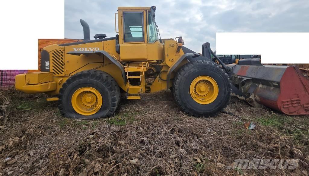 Volvo BM L 120 E لوادر بعجل