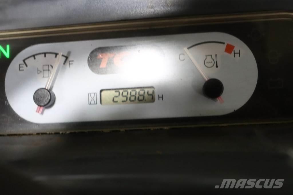 TCM FD50T2 شاحنات الديزل