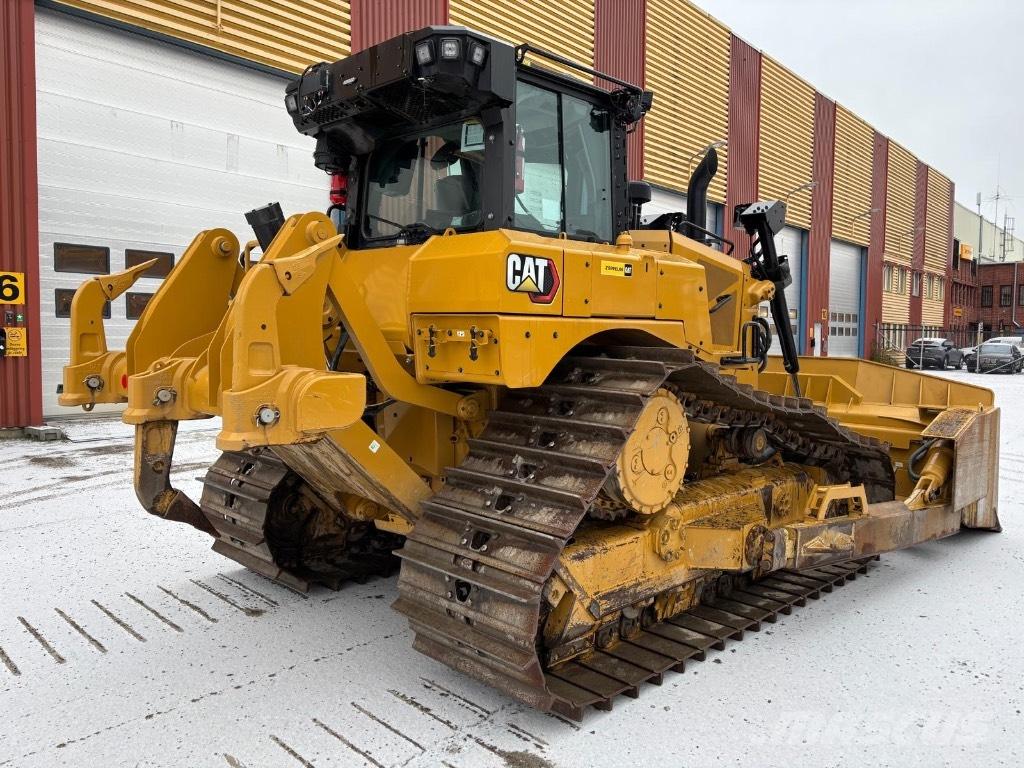 CAT D 6 XE LGP بلدوزرات مجنزرة