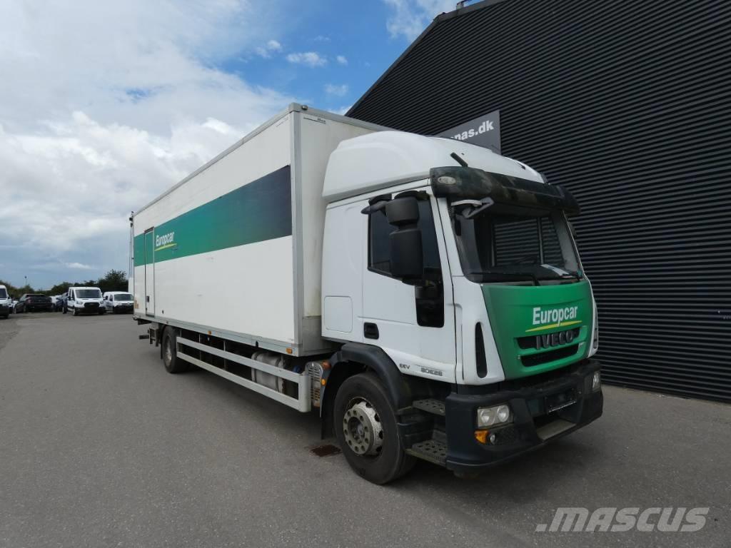 Iveco 180E 28 شاحنات ذات هيكل صندوقي