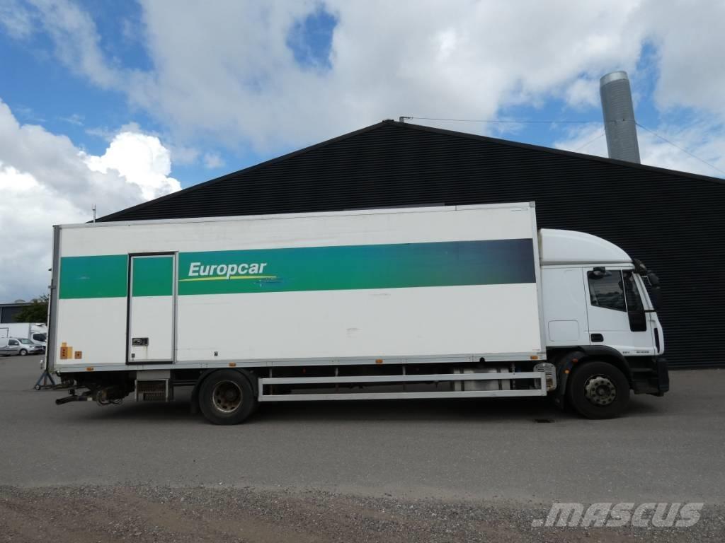 Iveco 180E 28 شاحنات ذات هيكل صندوقي