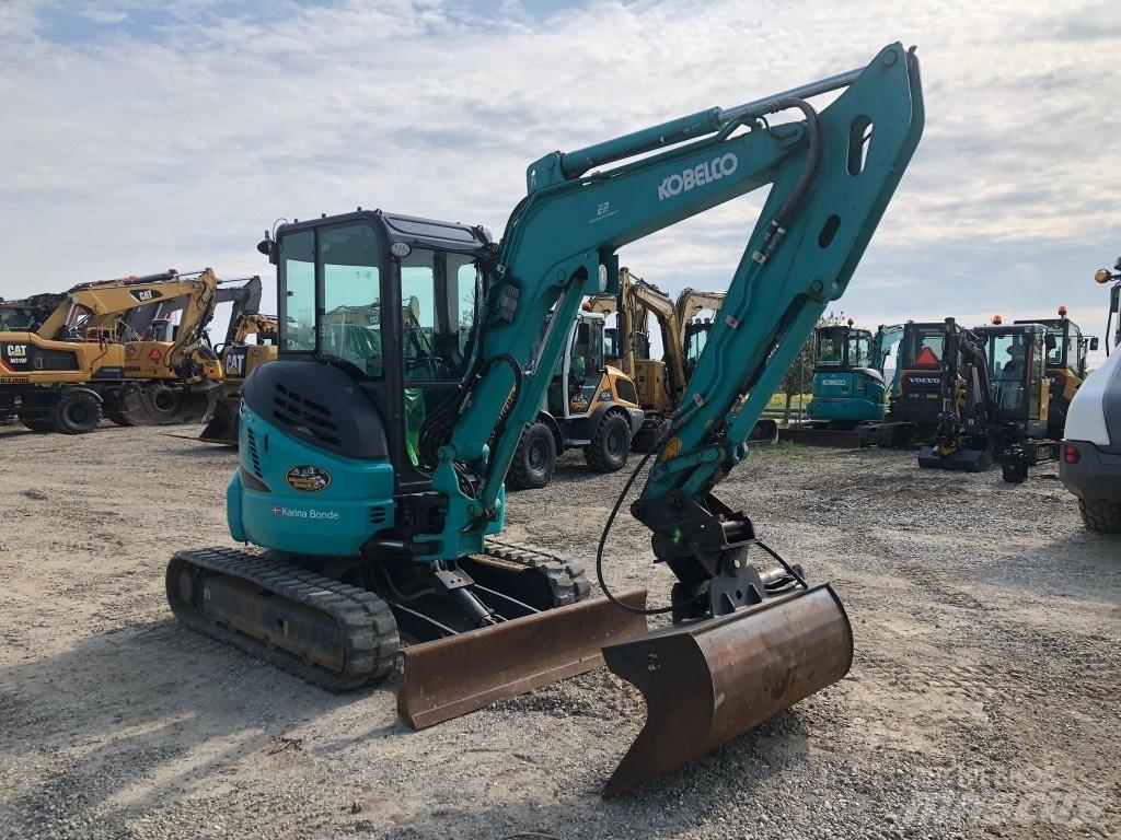 Kobelco SK 35 SR-6E حفارات صغيرة أقل من 7 طن (حفارات صغيرة)