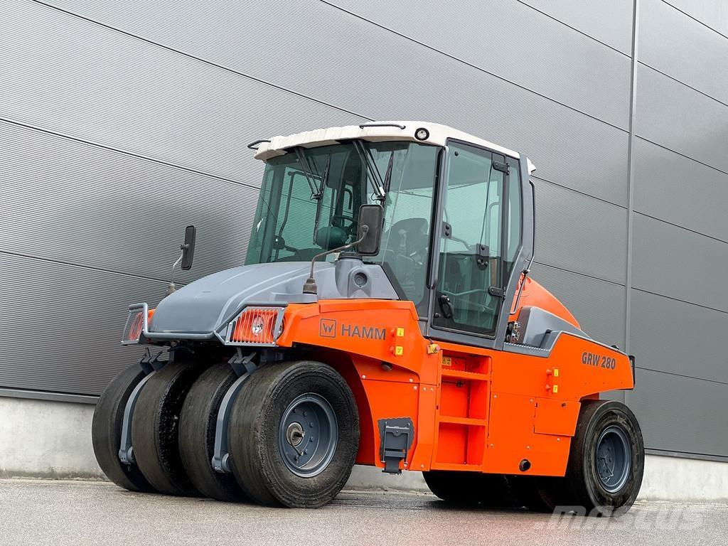 Hamm GRW 280-10 مداحل ذات إطارات هوائية
