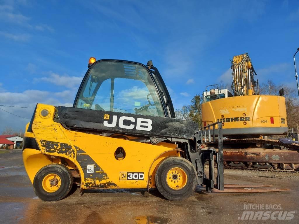 JCB TLT 30 D مناولات متداخلة