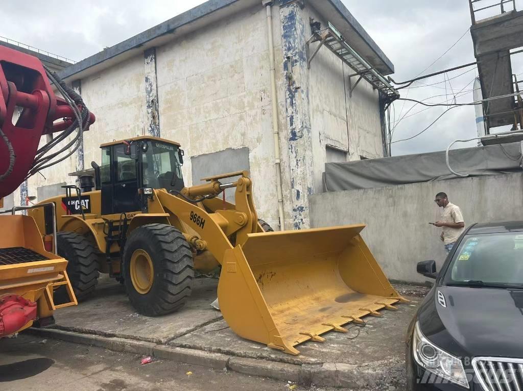 CAT 966 H لوادر بعجل