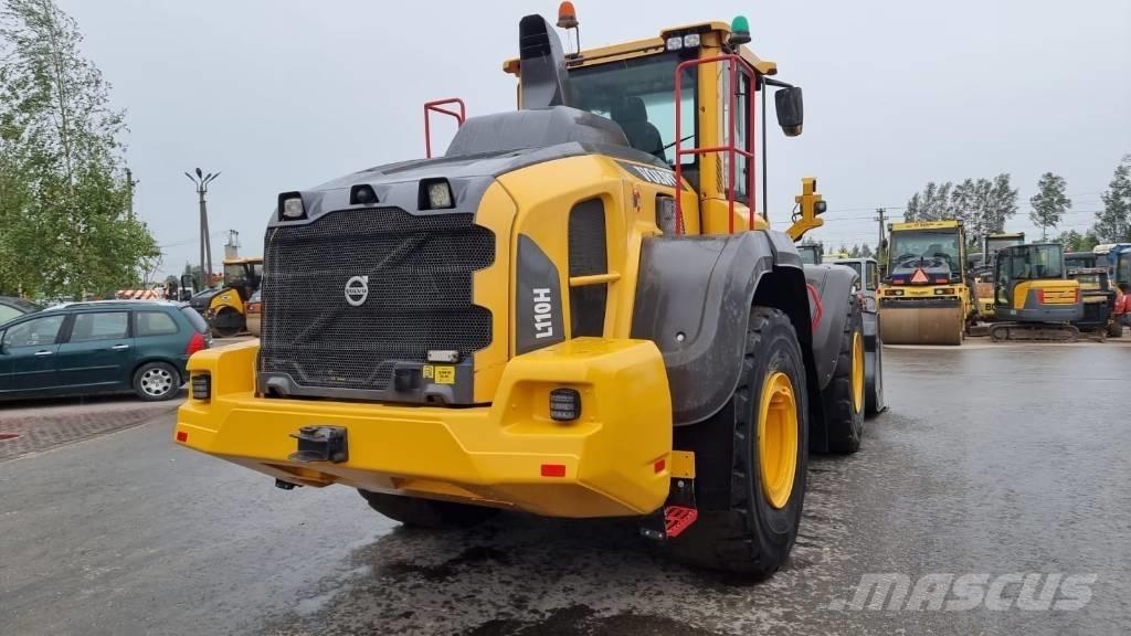 Volvo L 110 H لوادر بعجل