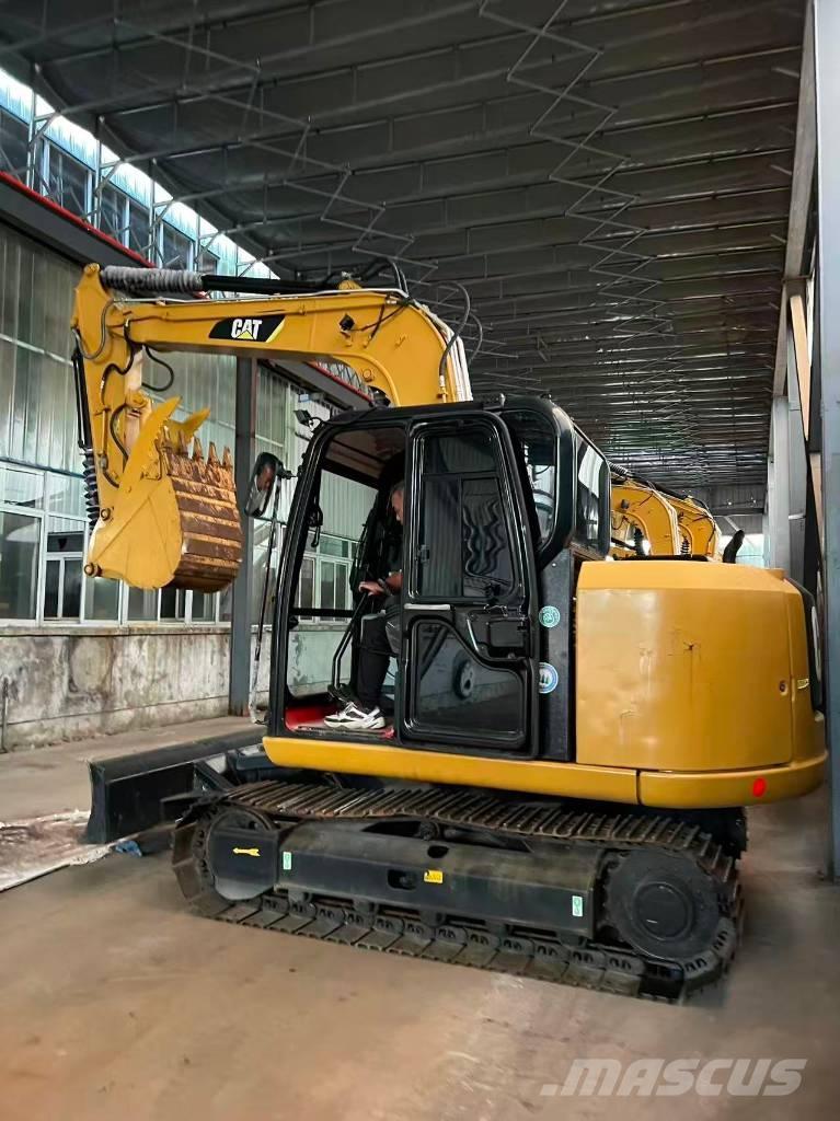 CAT 307E2 حفارات زحافة