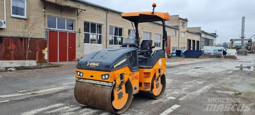 Bomag BW 135 AD-5 مداحل ثنائية الاسطوانة