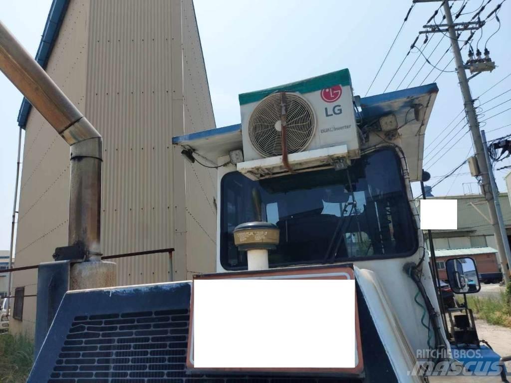 SMV SL17-1200A معدات التكديس الجوالة