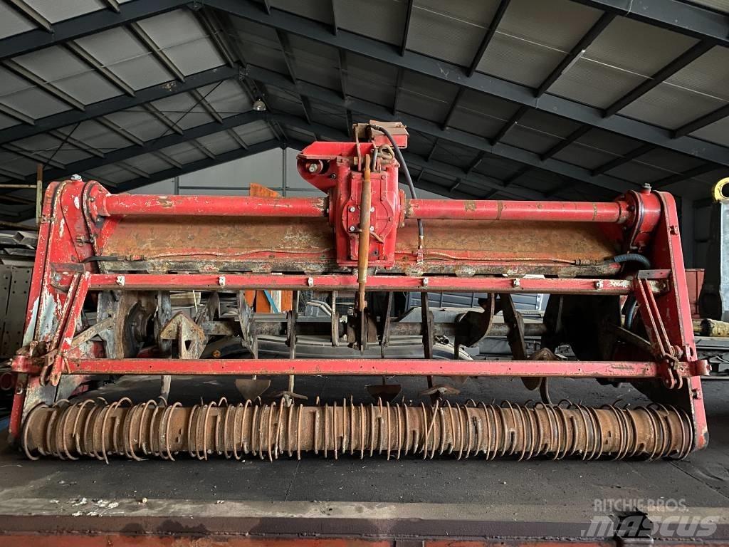  Spitmachine 2.5 M ماكينات وملحقات زراعة أخرى