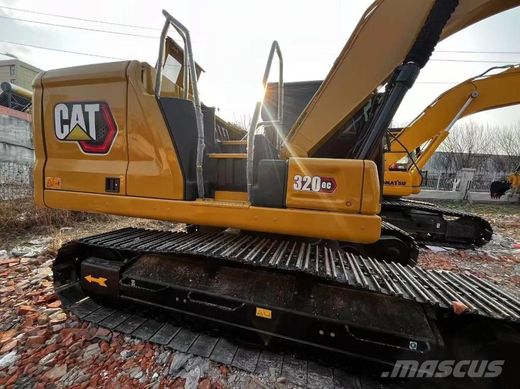 CAT 320 GC حفارات زحافة