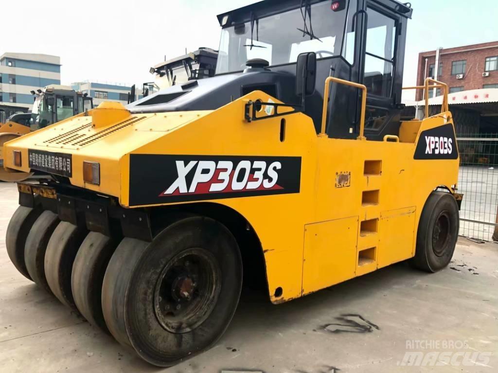 XCMG XP303 مداحل ذات إطارات هوائية