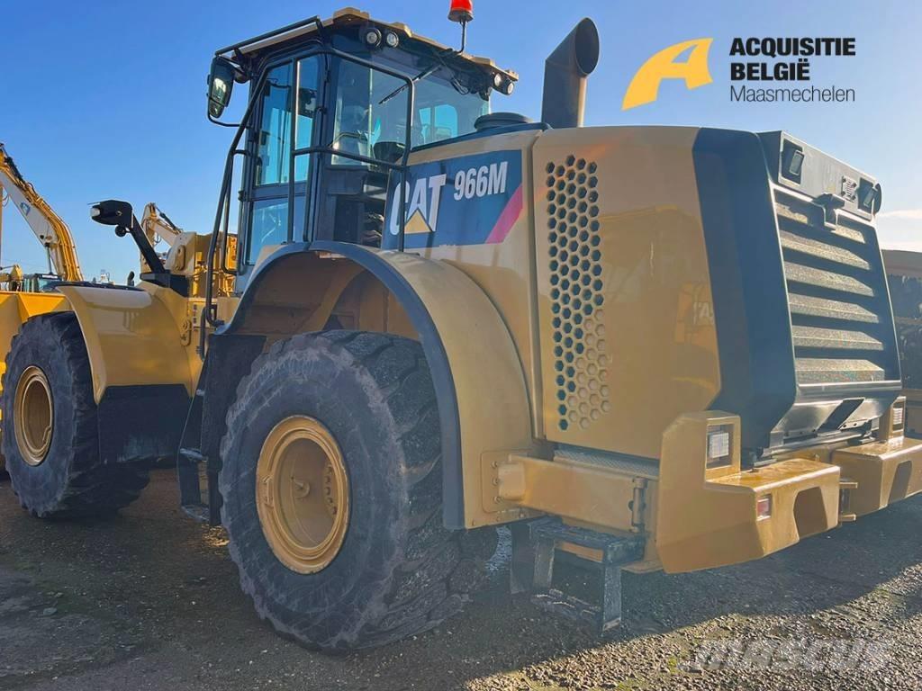 CAT 966 M لوادر بعجل