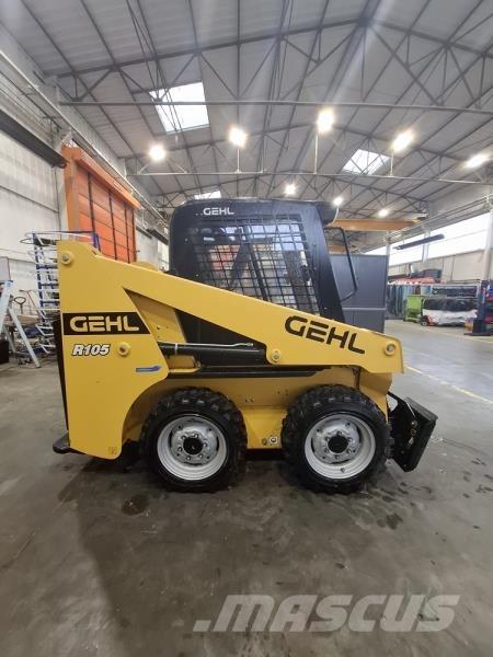 Gehl GELH R105 لوادر انزلاقية التوجيه