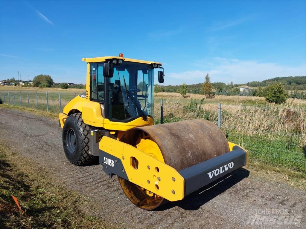 Volvo SD 115 B مداحل أحادية الأسطوانة