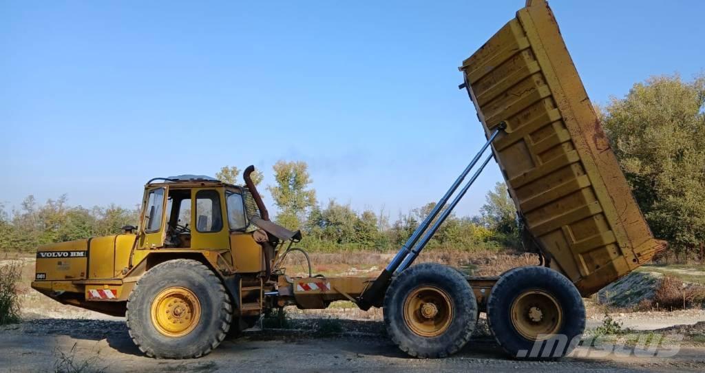 Volvo BM 861 ساحبات مفصلية
