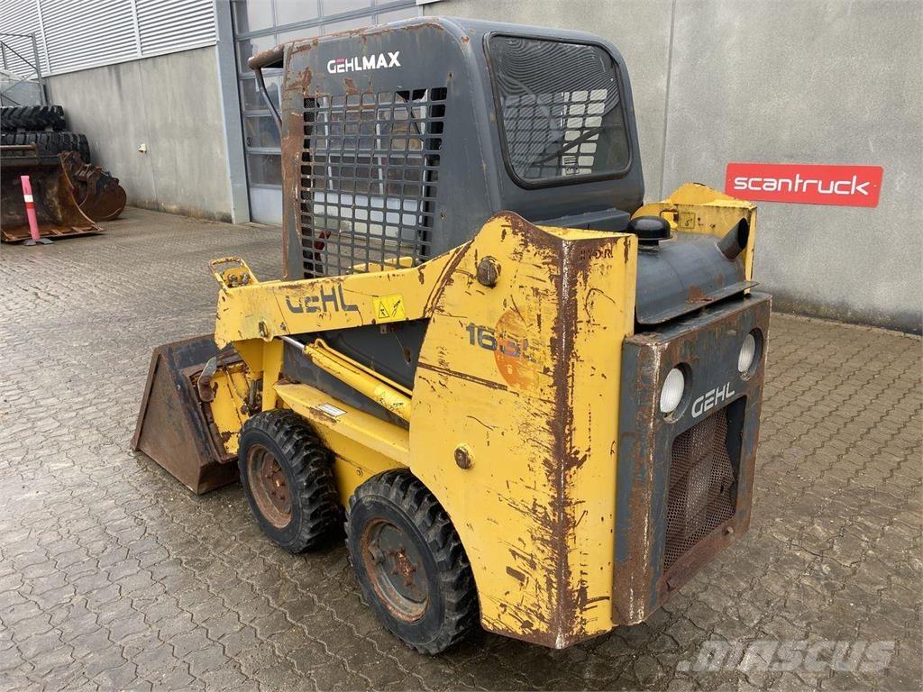 Gehl SL1650 لوادر صغيرة