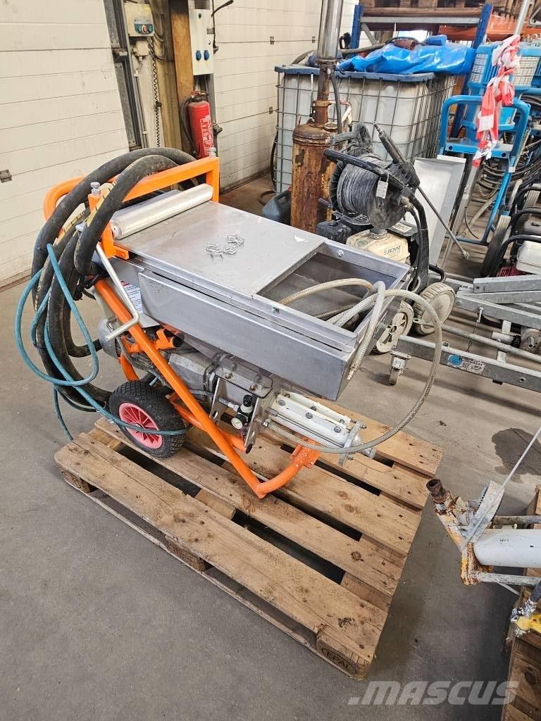  La tyrolienne T152 مضخات الممله