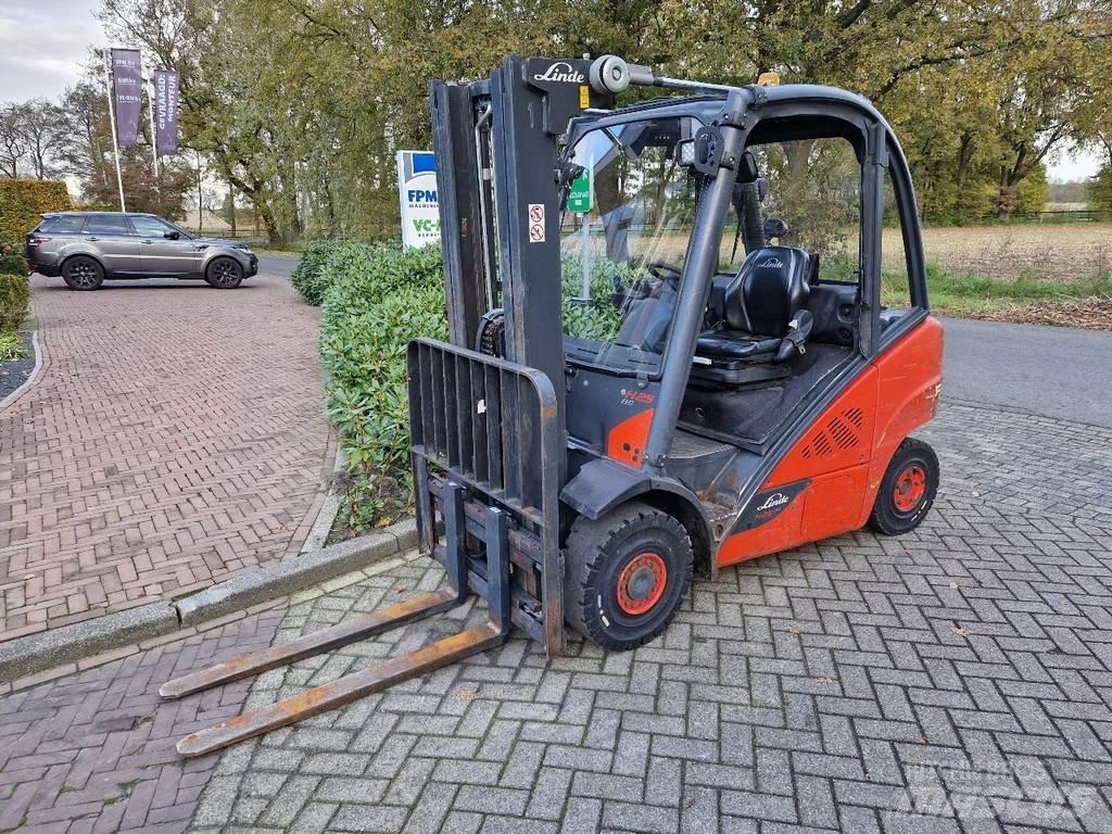 Linde H25D-02 شاحنات الديزل