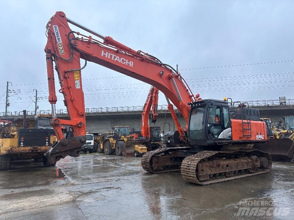 Hitachi ZX 490 LCH حفارات زحافة