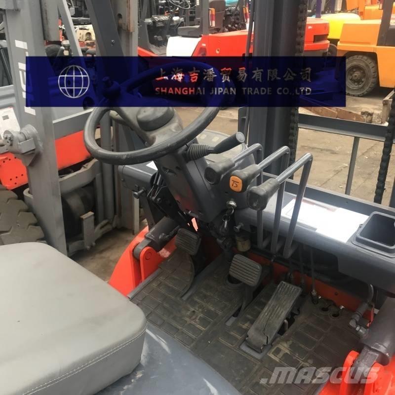 Heli H2000 35 شاحنات الديزل
