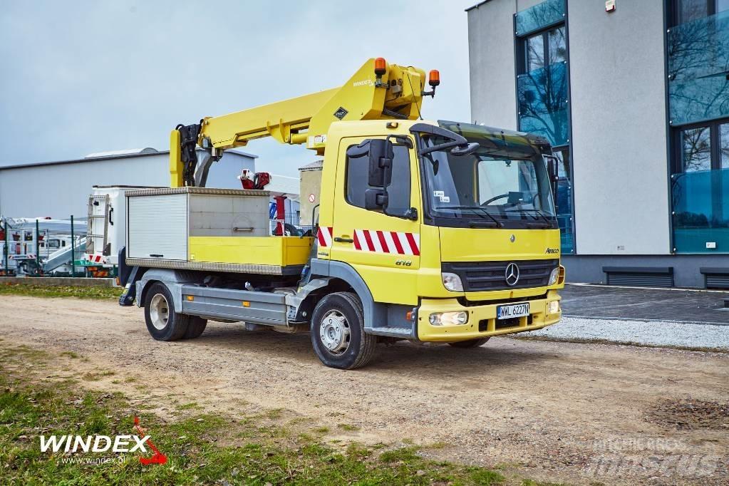 VERSALIFT VT-51-NF المنصات الهوائية المثبتة على شاحنة